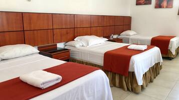 Coffres-forts dans les chambres, bureau, rideaux occultants