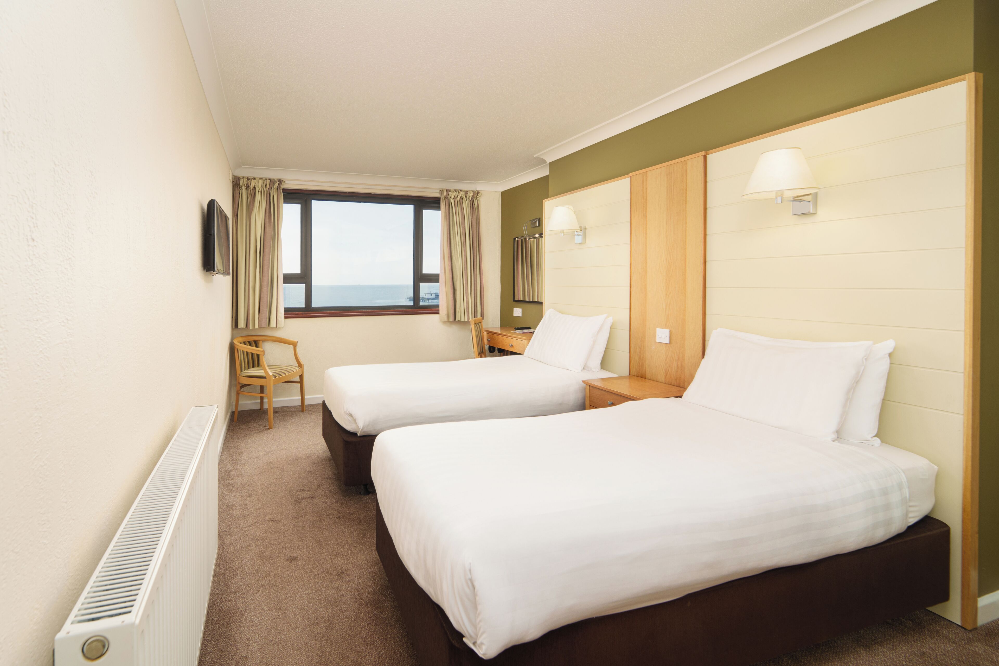 Standard Twin Room, Sea View | Desk, iron/ironing board, free WiFi