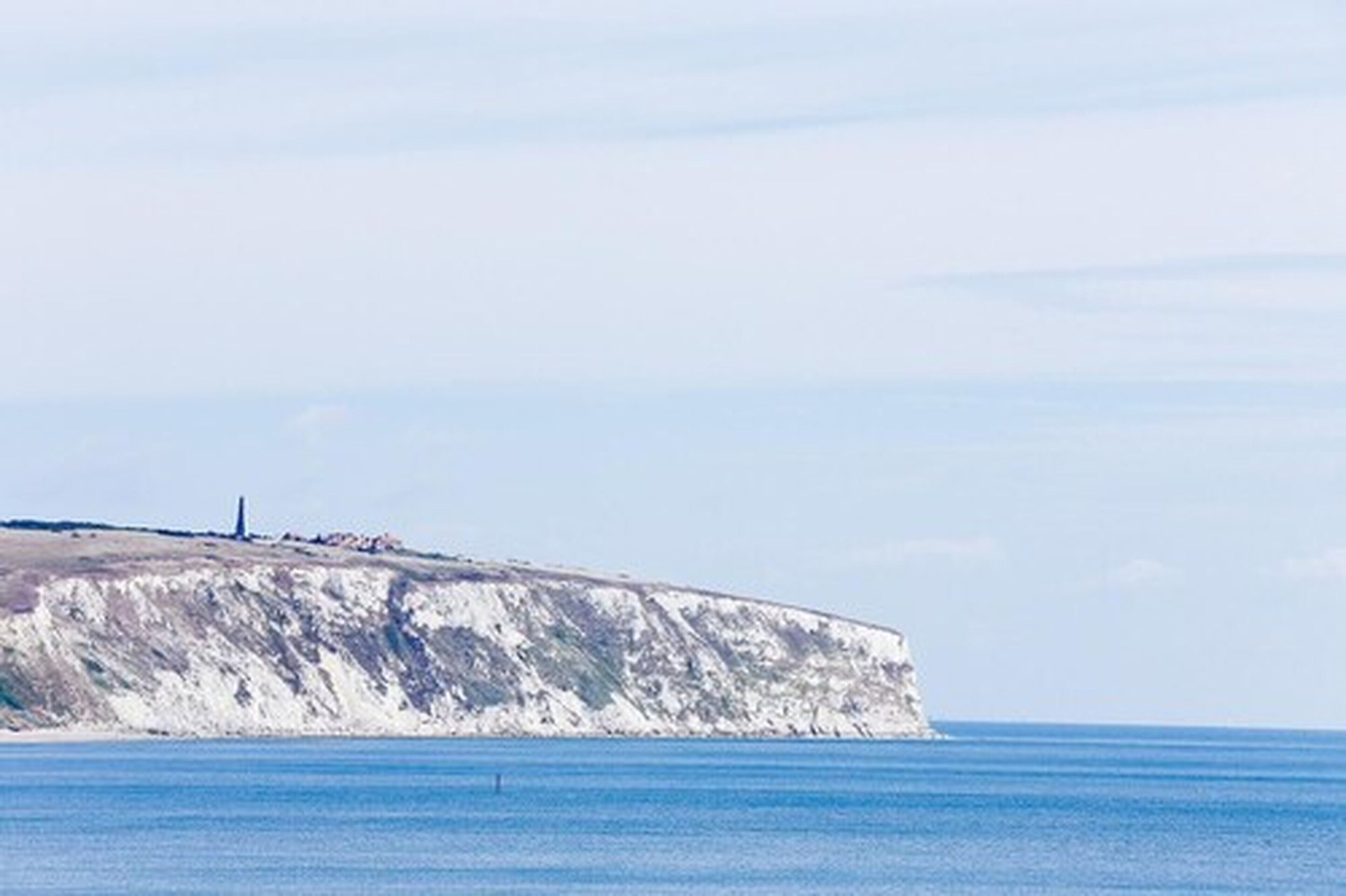 Na praia, areia branca, serviço de traslado de/para a praia 
