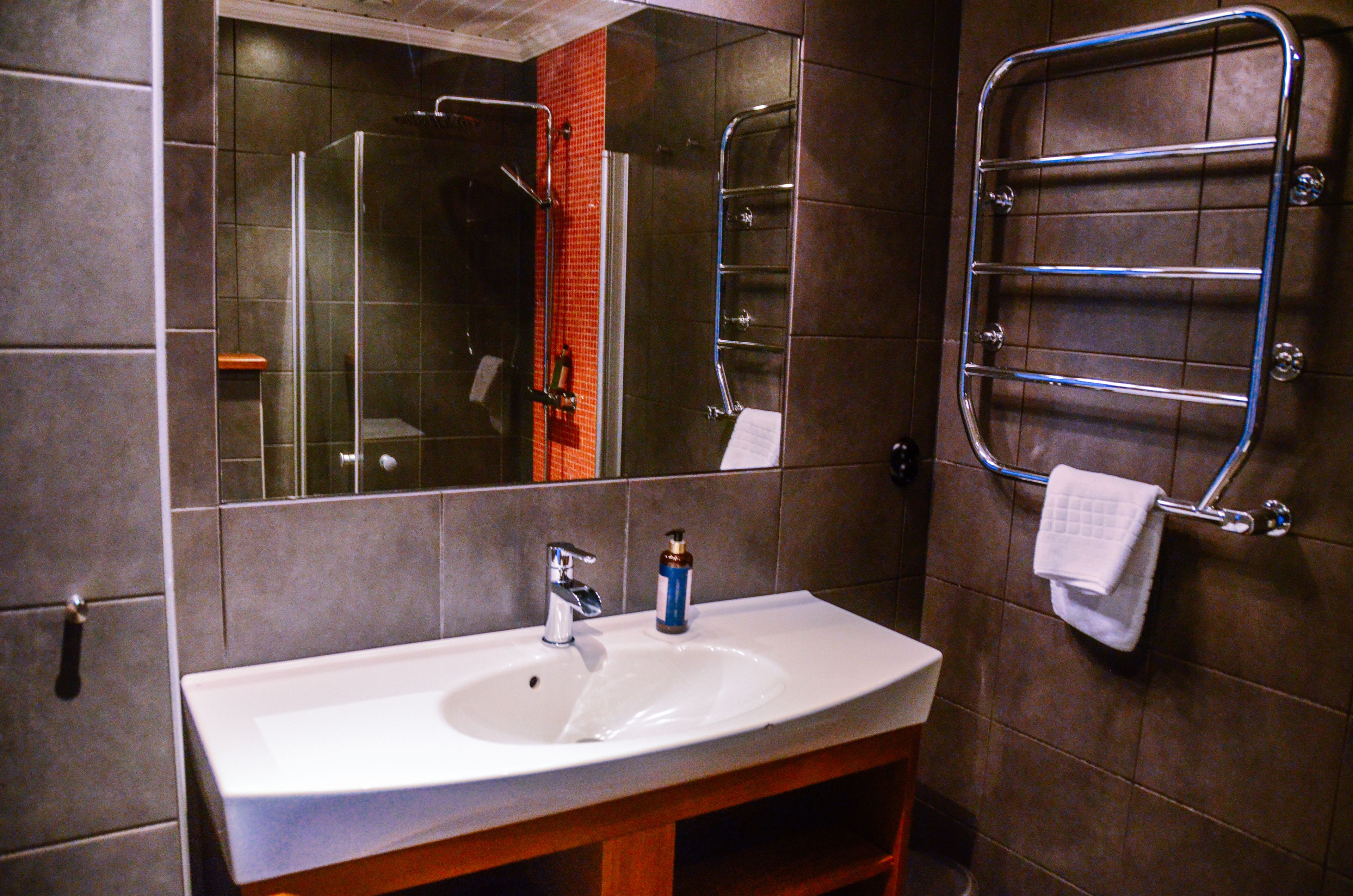 family room | bathroom sink