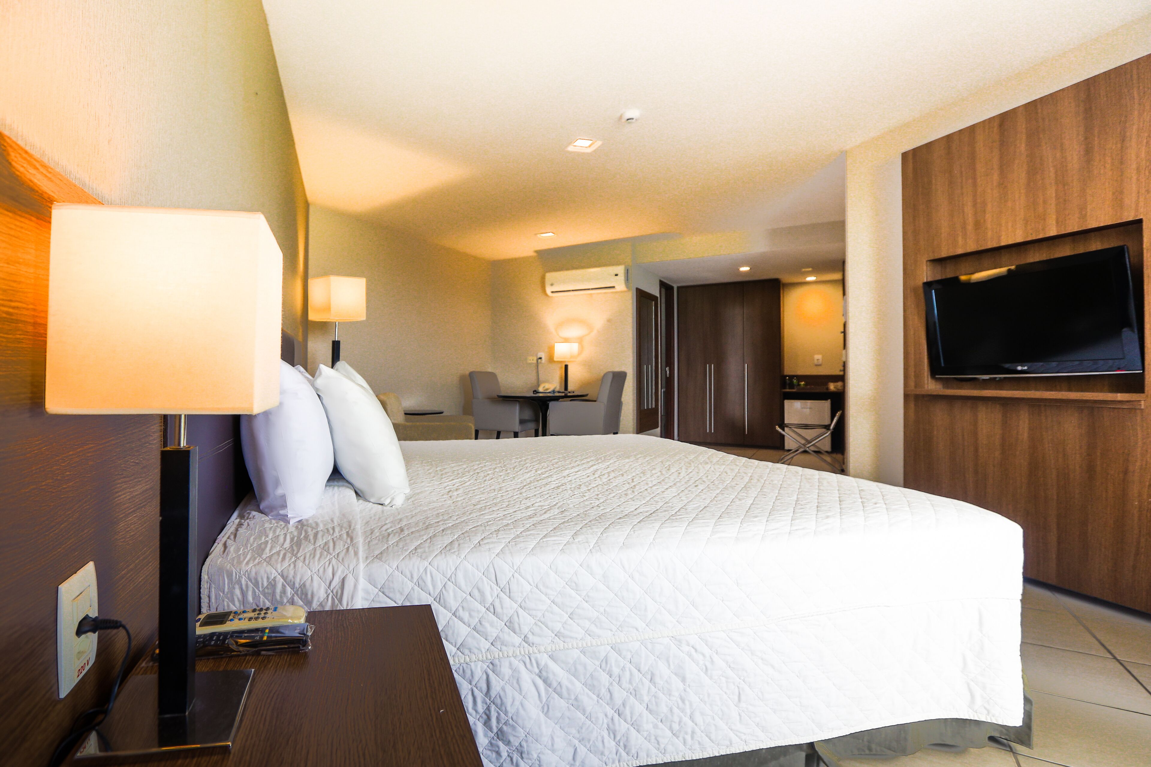 1 bedroom, minibar, in-room safe, desk