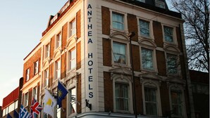 A corner building with the name 'ANTHEA HOTELS' on its facade. - Hotel Makedonia (London)
