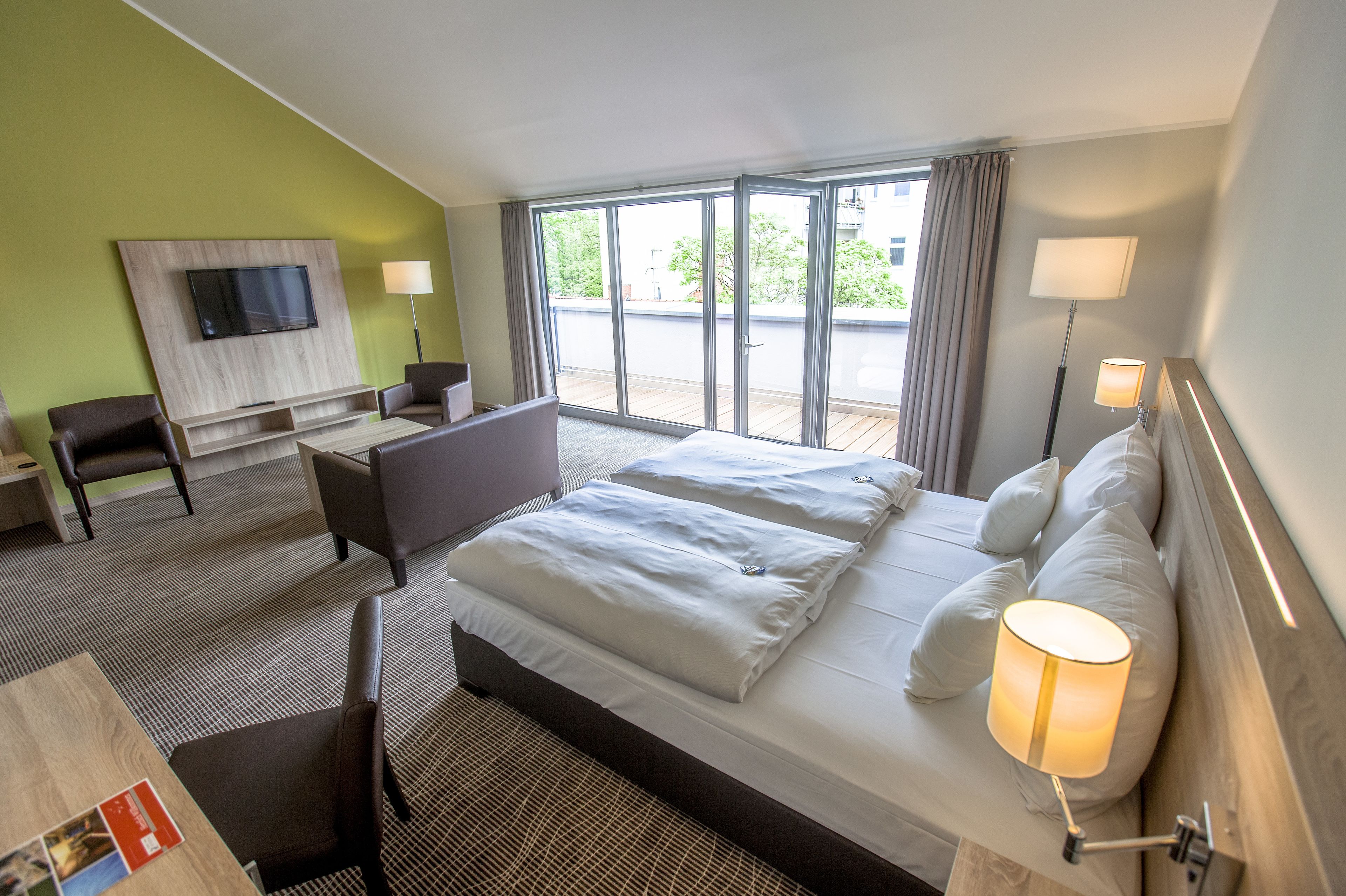 Comfort Double Room, Annex Building | Minibar, in-room safe, desk, free WiFi