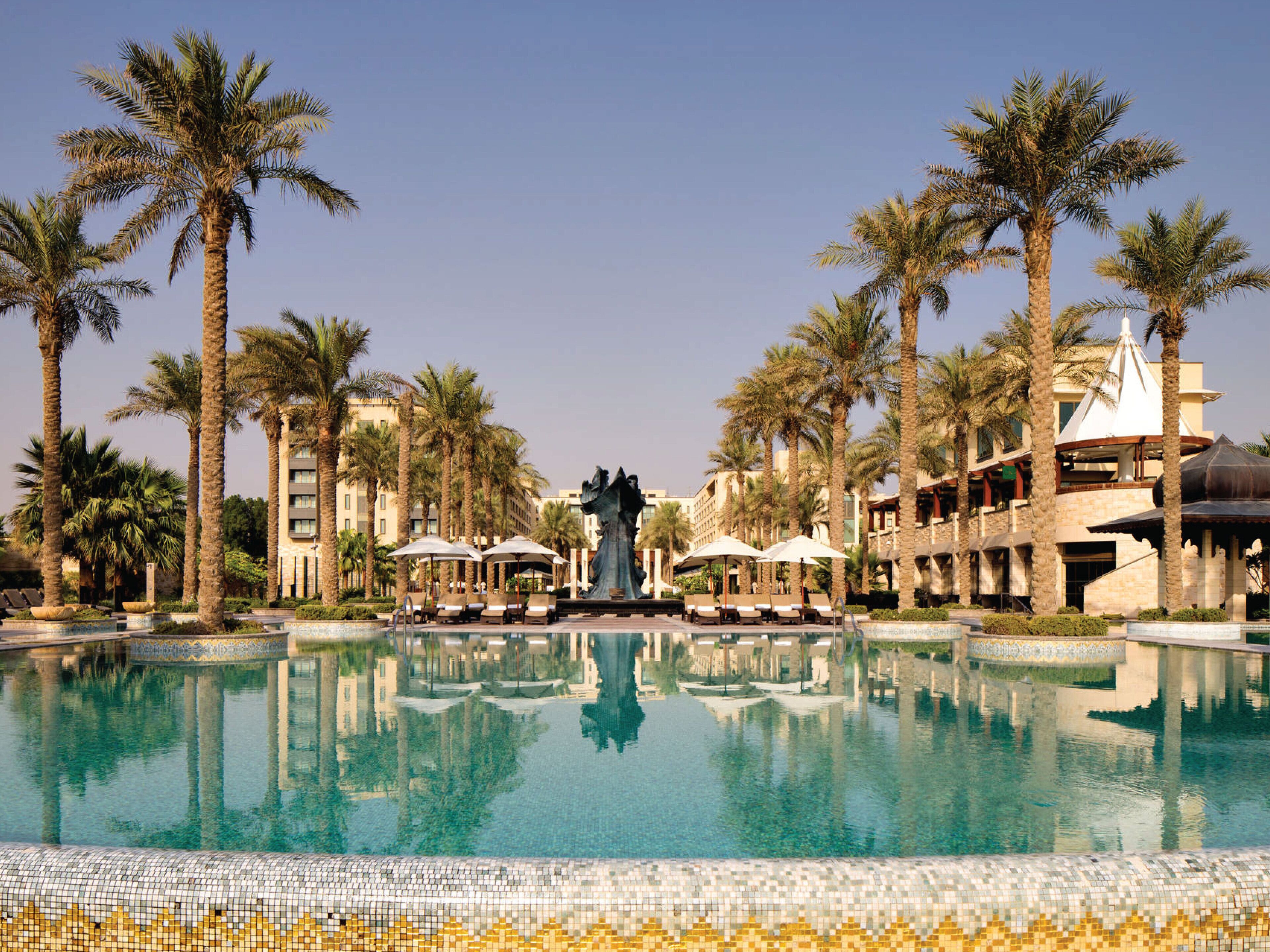 2 outdoor pools, pool cabanas (surcharge), pool umbrellas