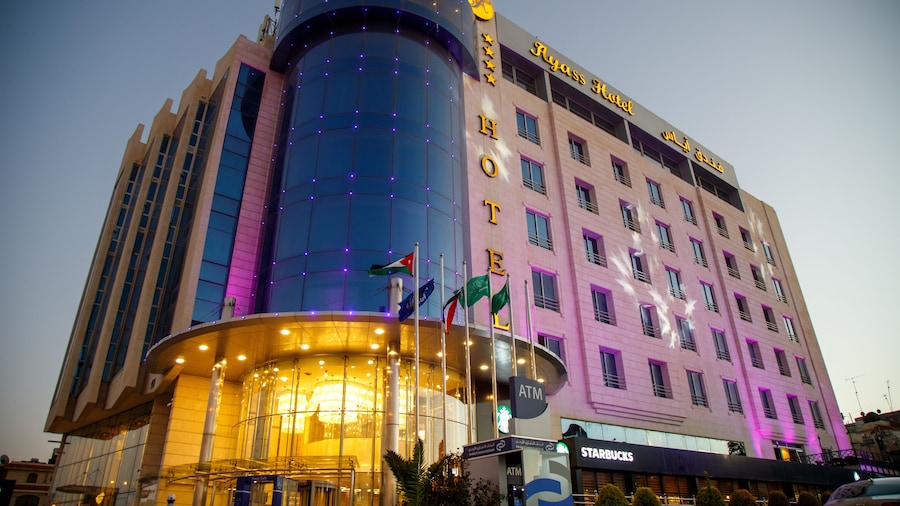 Ayass Hotel