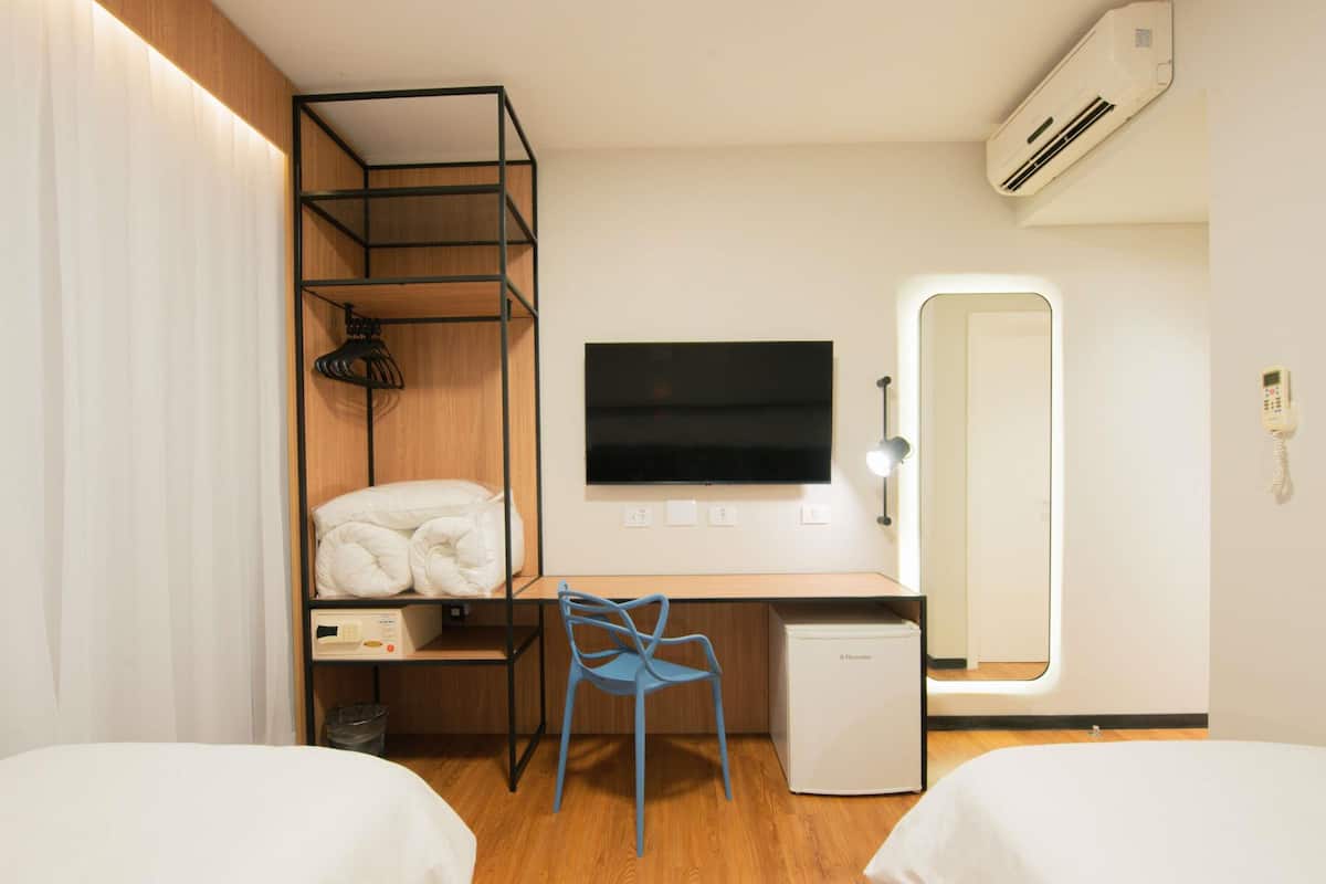 Standard Room, 2 Single Beds