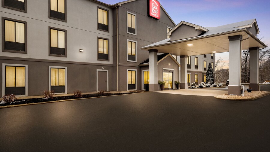 Red Roof Inn & Suites Bloomsburg – Mifflinville