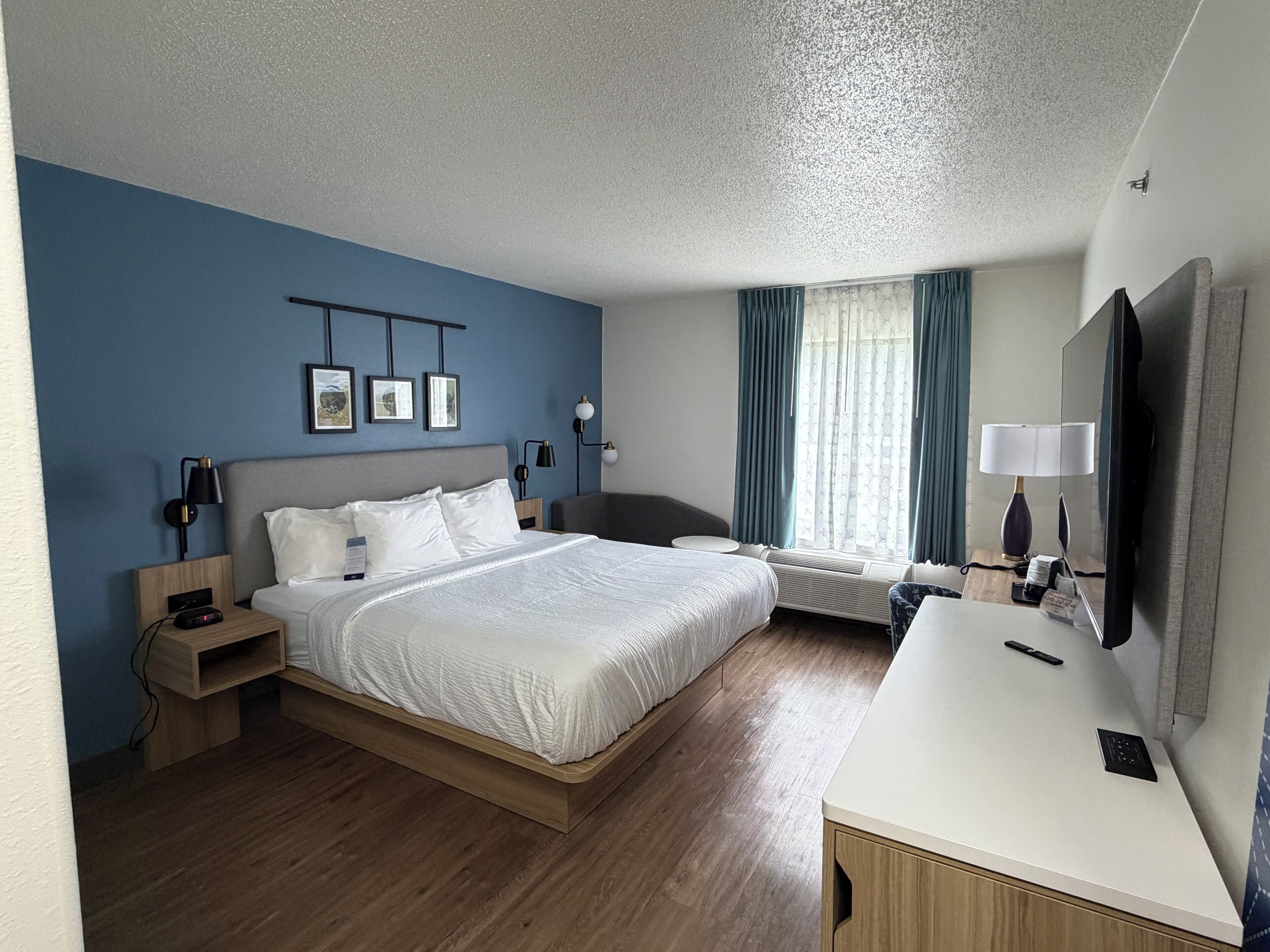 Desk, blackout drapes, iron/ironing board, free WiFi