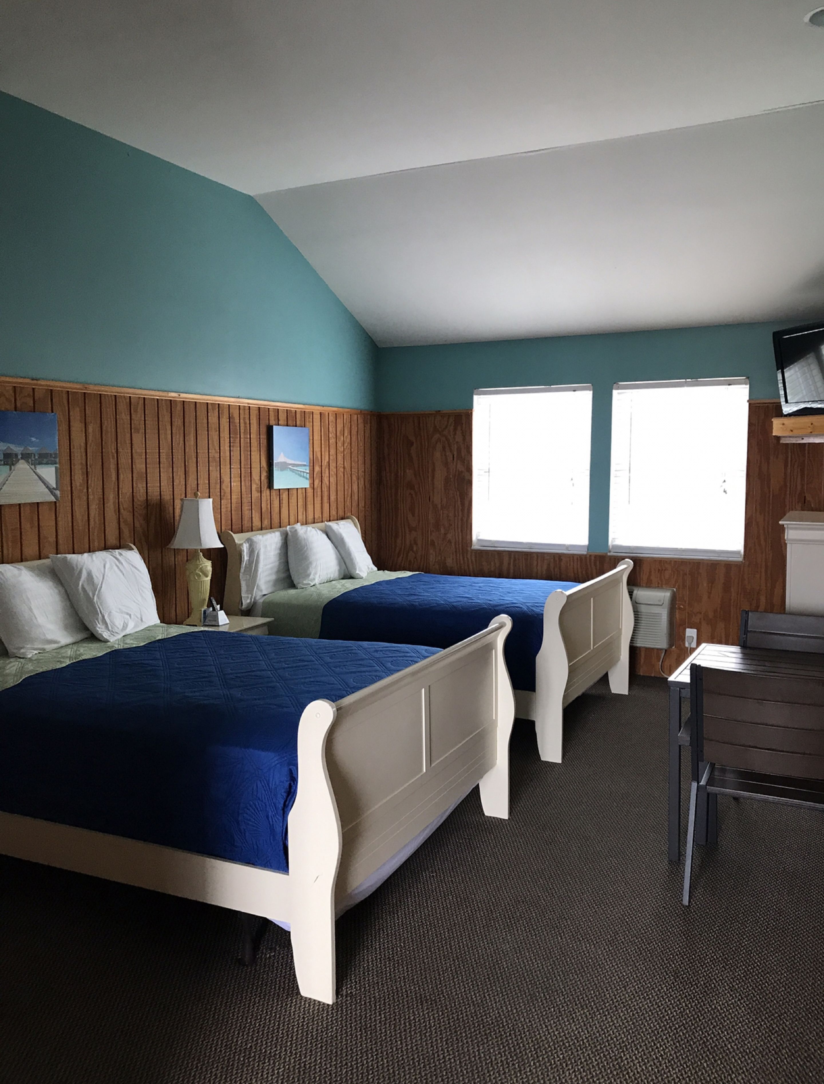 Wifi gratis y ropa de cama 