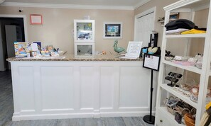 Reception - Pelican Point Motel (Point Pleasant Beach)