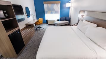 Egyptian cotton sheets, premium bedding, pillowtop beds, desk