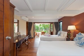 Jacuzzi Villa 2 Bedroom - Raya Resort Beach front - The Most Green Resort in Cha-am (Cha-am)