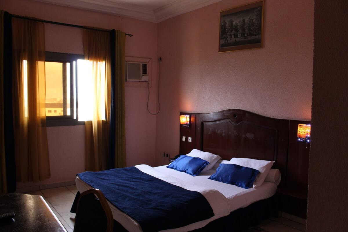 Double Room, Bathtub | WiFi (free), individually furnished