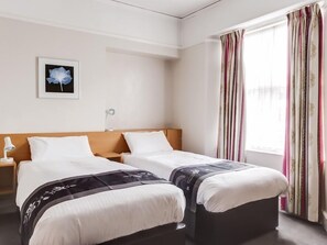 Twin Room, Ensuite