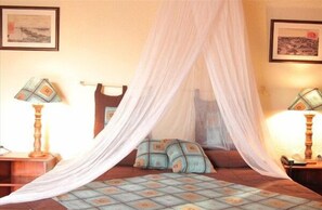 Premium bedding, minibar, in-room safe, desk - La Teranga Hotel & Villas Saly (Mbour)