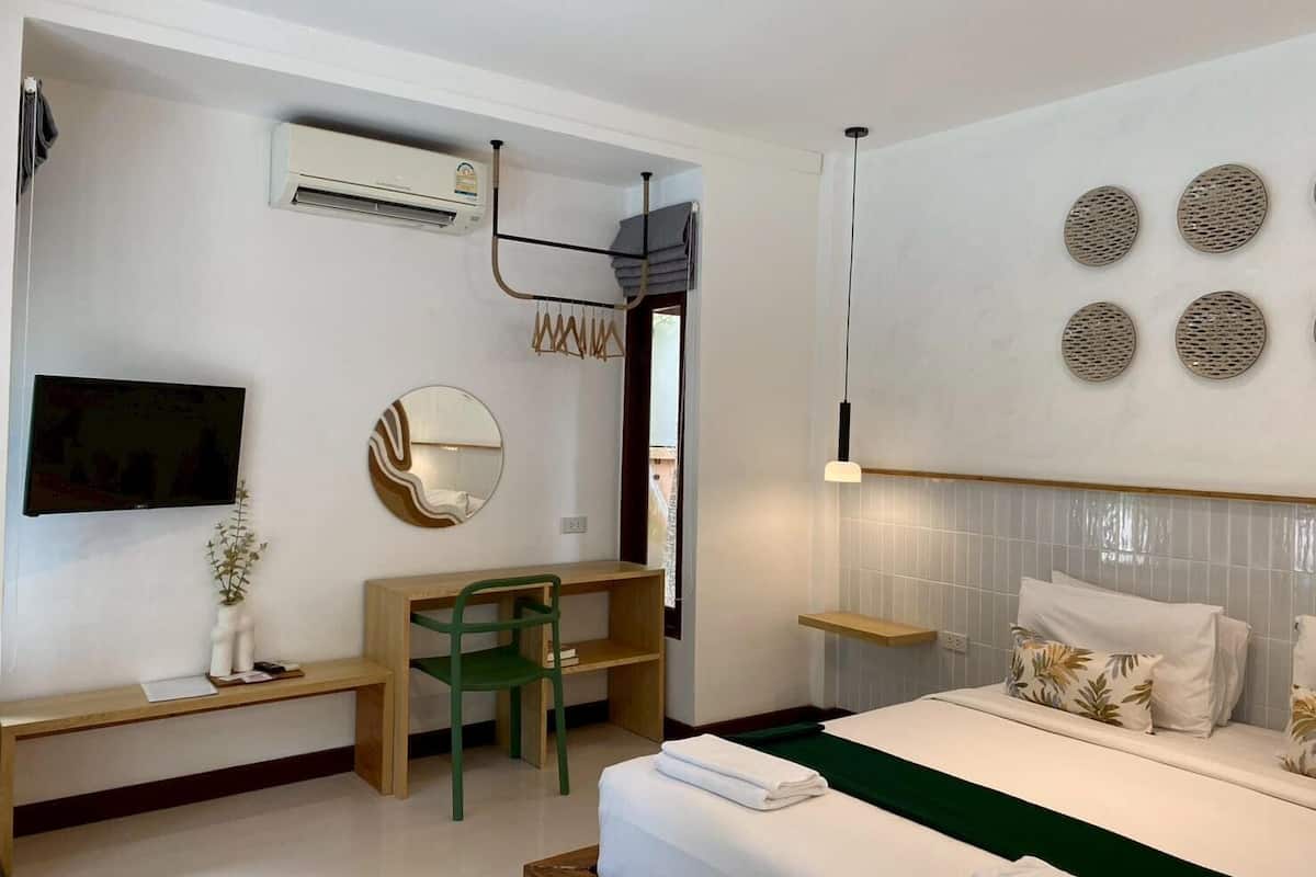 2 Bedrooms Pool Villa | 2 bedrooms, hypo-allergenic bedding, desk, free WiFi