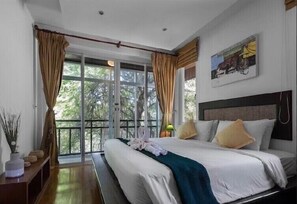 Four Bedroom Villa with Private Pool | 2 bedrooms, hypo-allergenic bedding, desk, free WiFi
