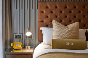 Suite | Egyptian cotton sheets, in-room safe, desk, laptop workspace - Harbour Hotel Guildford (Guildford)