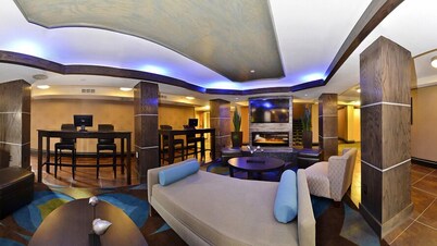 Comfort Inn & Suites El Paso I-10 Airport Area