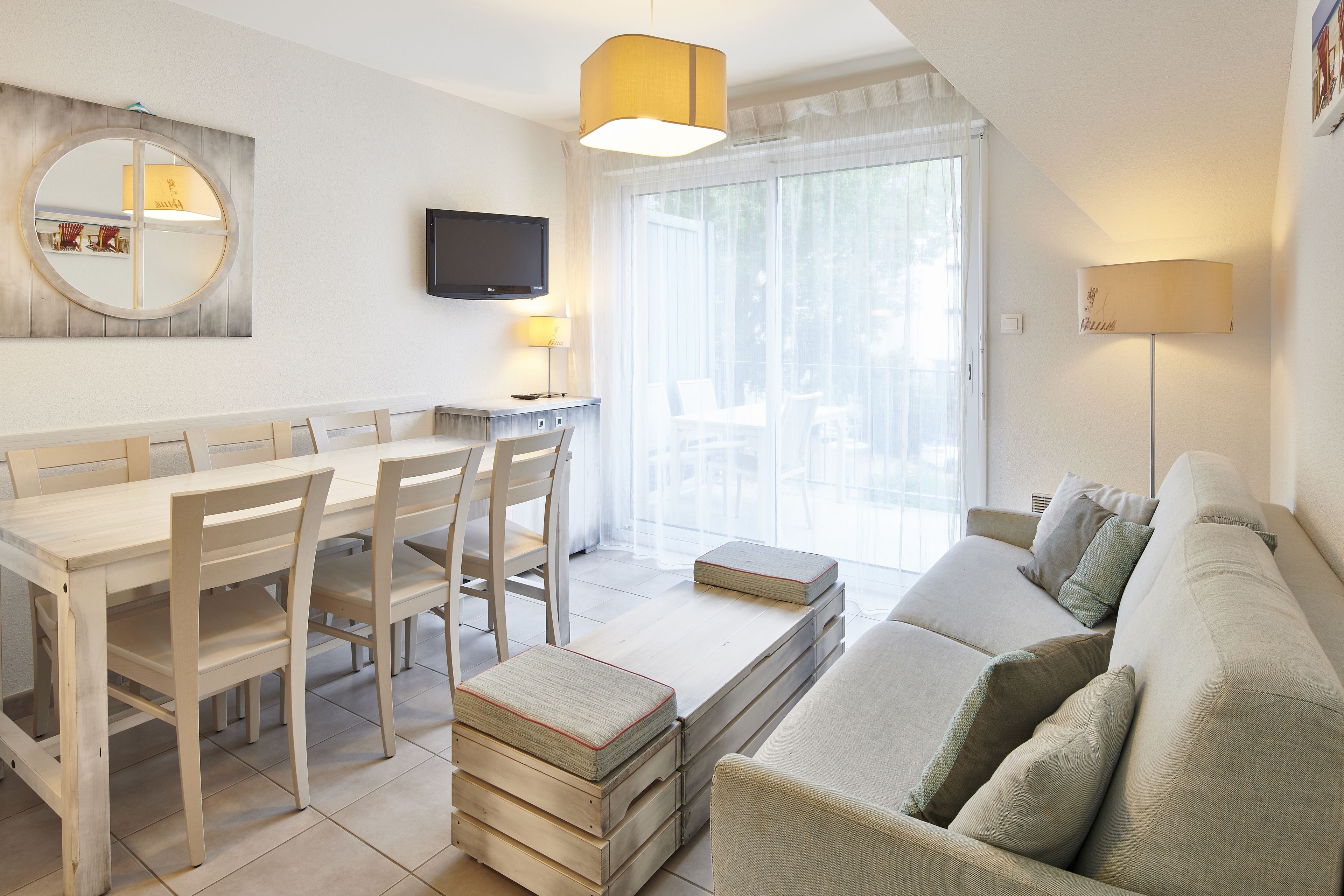 Apartment, 4 rooms, 6/8 persons | Room amenity