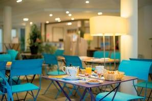 Daily buffet breakfast (EUR 12 per person)