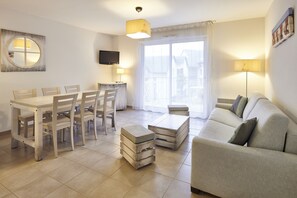 Apartment, 3 rooms, 4/6 persons | Room amenity