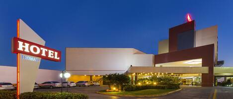 Front of property - evening/night