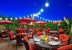 Restaurant - Los Arboles Hotel (Palm Springs)