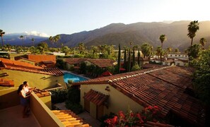 Rooftop terrace - Los Arboles Hotel (Palm Springs)
