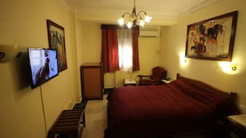 Ropa de cama de alta calidad y minibar