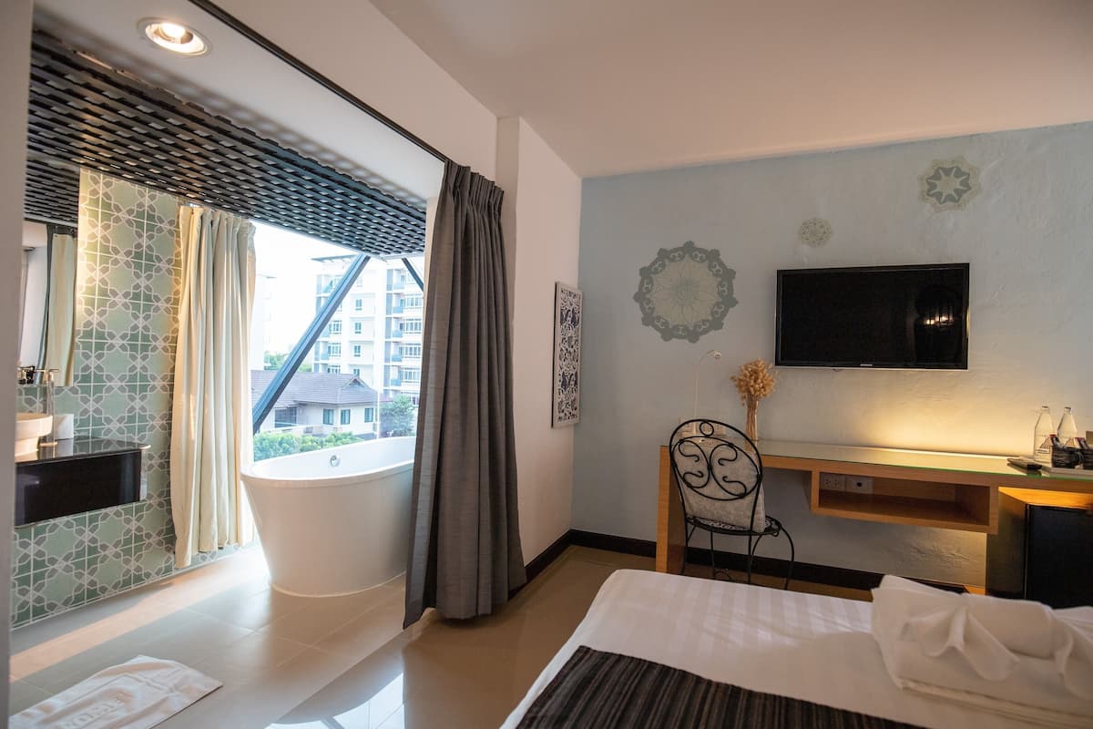 Couple Mai | View from property