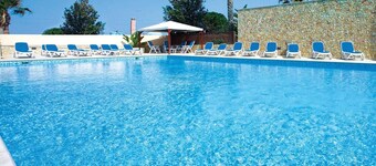 Oasis Hotel Residence & Resort