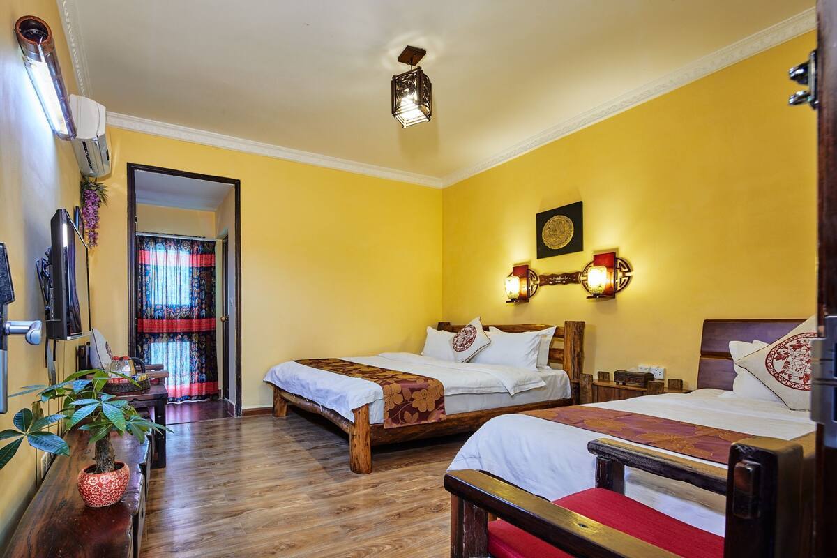 Family Room | Premium bedding, down comforters, memory foam beds, in-room safe