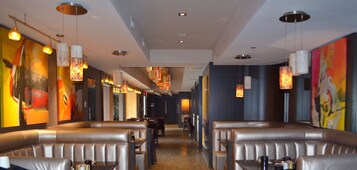 Breakfast, lunch and dinner served