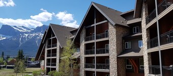 Paradise Resort Club and Spa