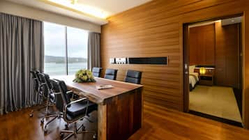 In-room business centre