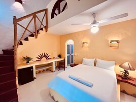 2 habitaciones, ropa de cama de alta calidad y minibar