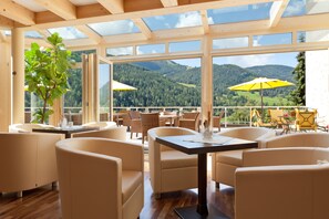 Lobby lounge - Wohlfühl & Genusshotel Felsenhof (Bad Kleinkirchheim)