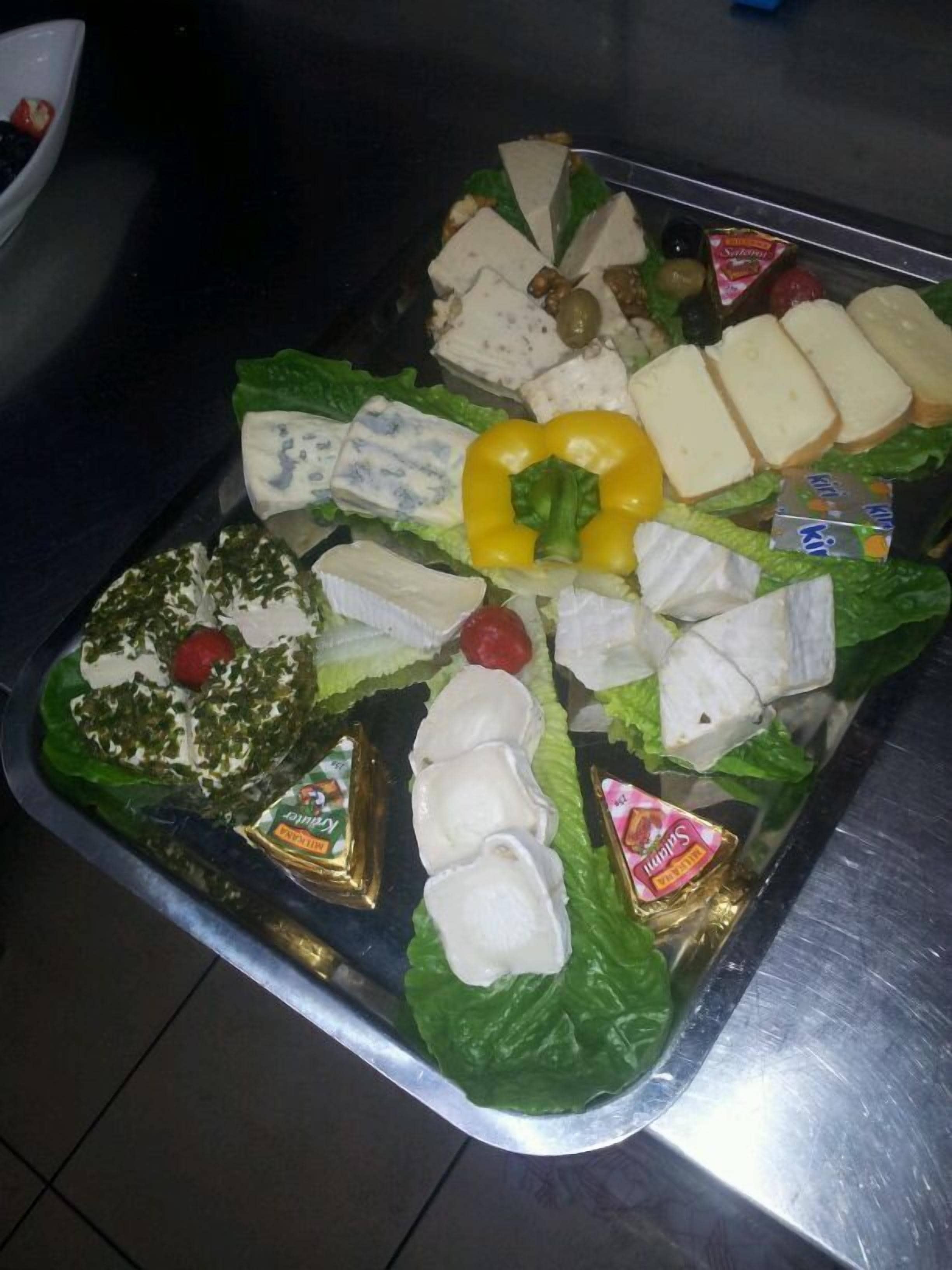 daily buffet breakfast (eur 14 per person)