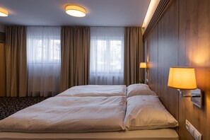 Deluxe Double Room, 1 King Bed | 3 bedrooms, minibar, desk, laptop workspace