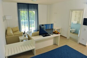 30-inch flat-screen TV with digital channels - Toccacielo Hotel Village (Nova Siri)