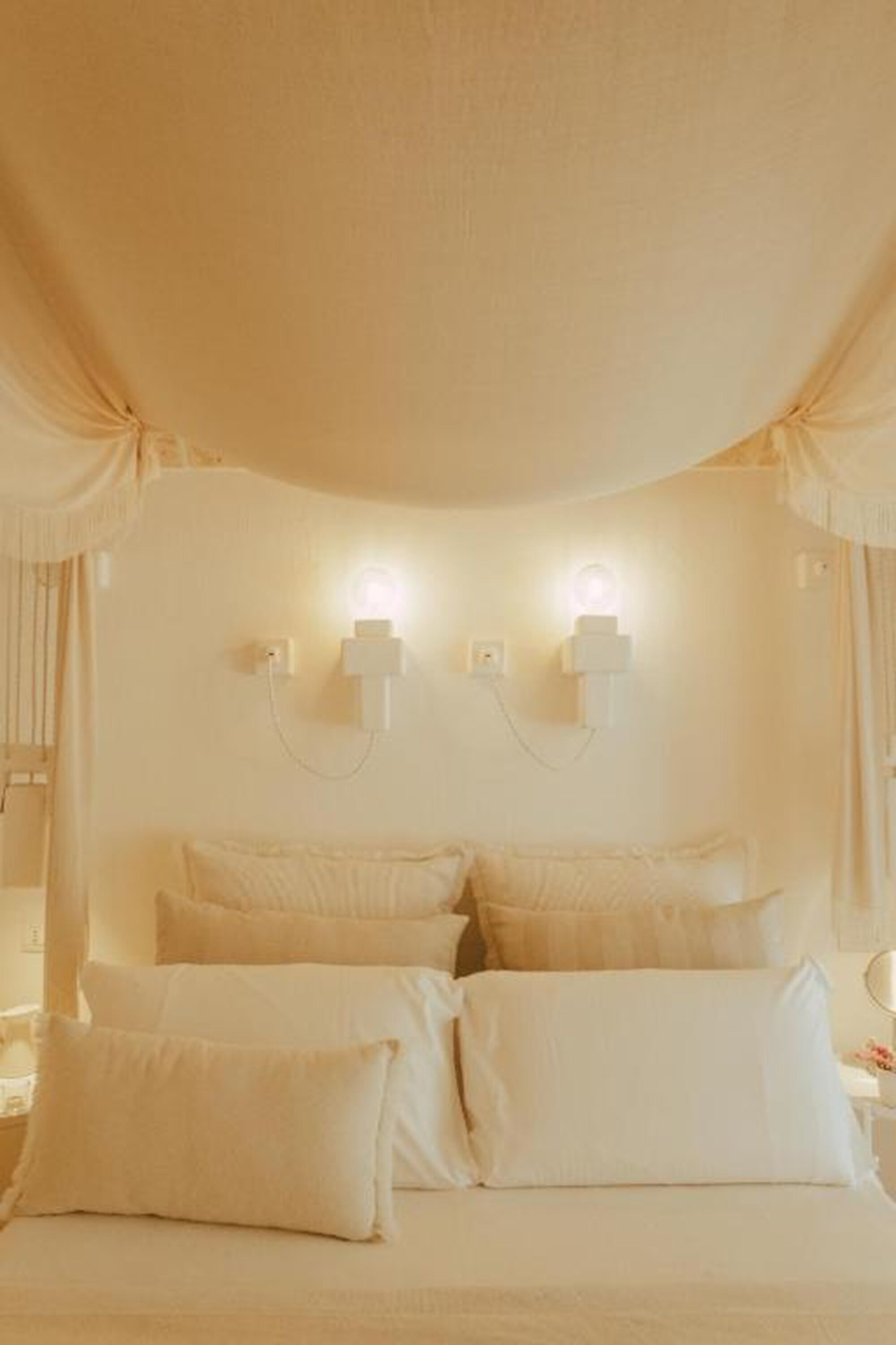 Superior Triple Room | Desk, free WiFi, bed sheets