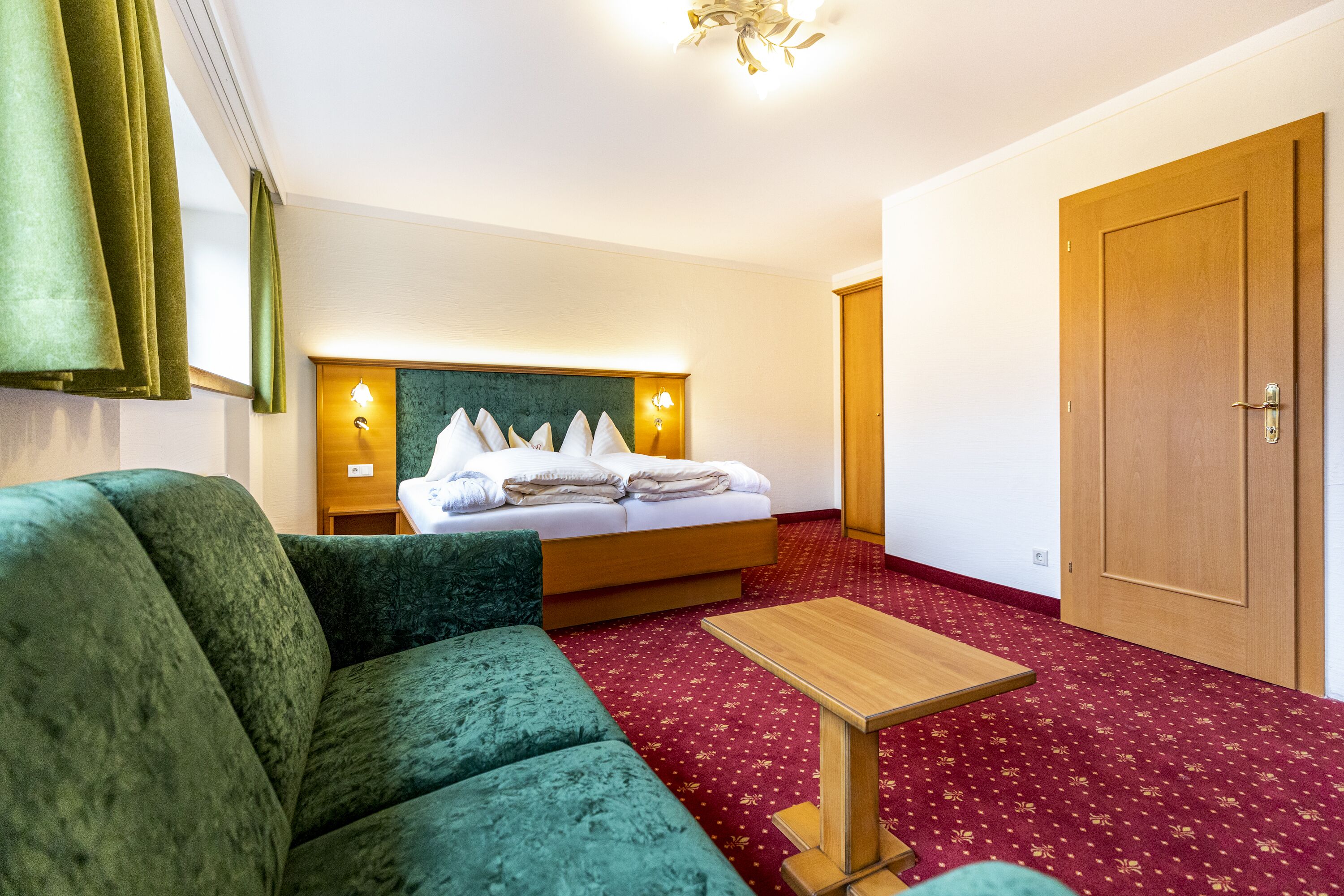 comfort suite, 2 bedrooms (comfort) | room amenity