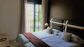 Superior Double Room, 2 Single Beds, Garden View | Down duvets, Tempur-Pedic beds, individually decorated, desk