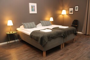 Basic Twin Room, Shared Bathroom | Iron/ironing board, free WiFi, bed sheets