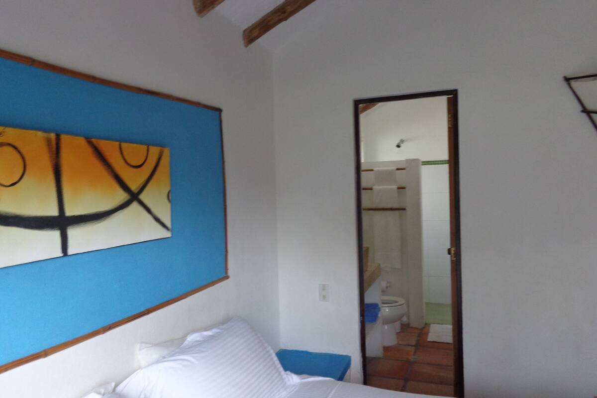 romantic bungalow, 1 king bed, garden view | 2 bedrooms, premium bedding, minibar, individually decorated