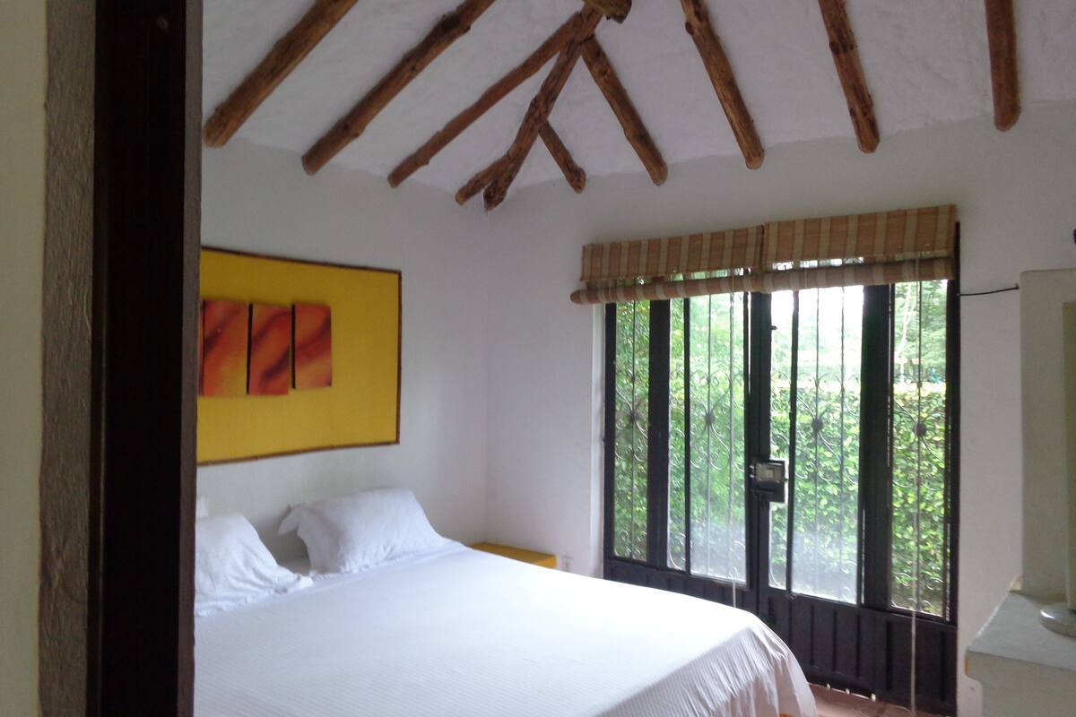 romantic bungalow, 1 king bed, garden view | 2 bedrooms, premium bedding, minibar, individually decorated