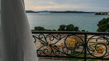 Standardna dvokrevetna soba, pogled na more | View from property