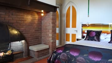 Self Catering Double, Room Only | 1 bedroom, hypo-allergenic bedding, free WiFi, bed sheets
