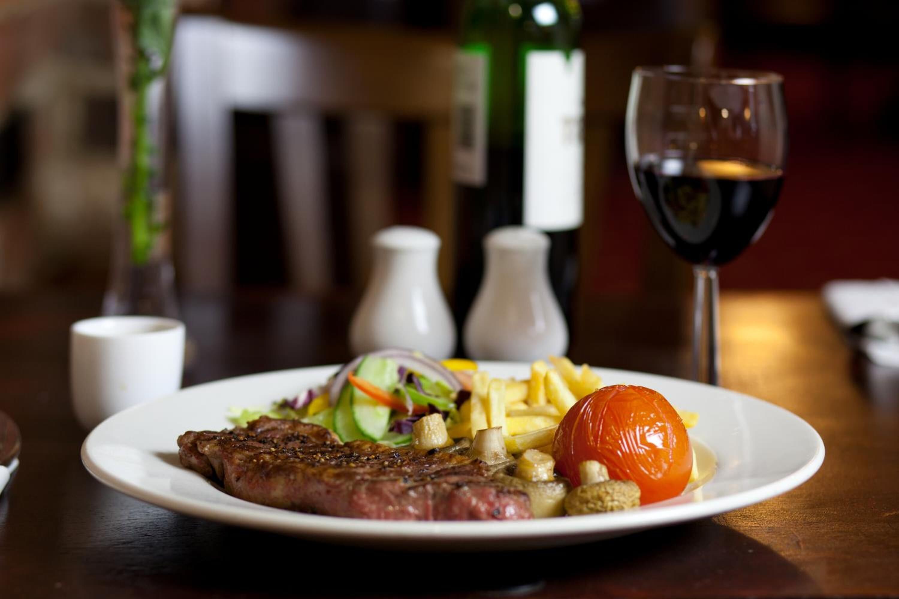 breakfast, lunch, dinner served; modern european cuisine